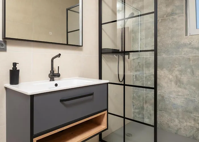 Semesterbostad Cozy In With Wifi Labin (Istria)