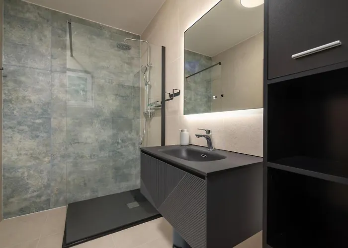 Cozy In With Wifi Semesterbostad Labin (Istria)