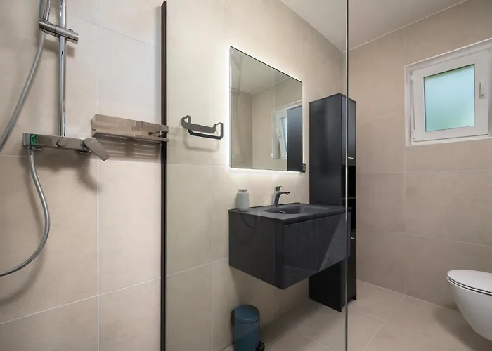 Cozy In With Wifi Semesterbostad Labin (Istria)